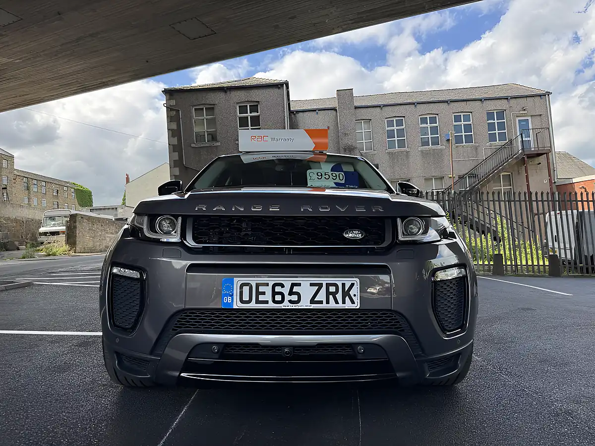 Used 2016 Land Rover Range Rover Evoque Hse Dynamic Lux Grey - Interior and Exterior details 8