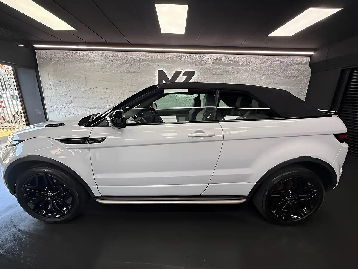 Used 2016 Land Rover Range Rover Evoque Hse Dynamic Lux White - Interior and Exterior details 11