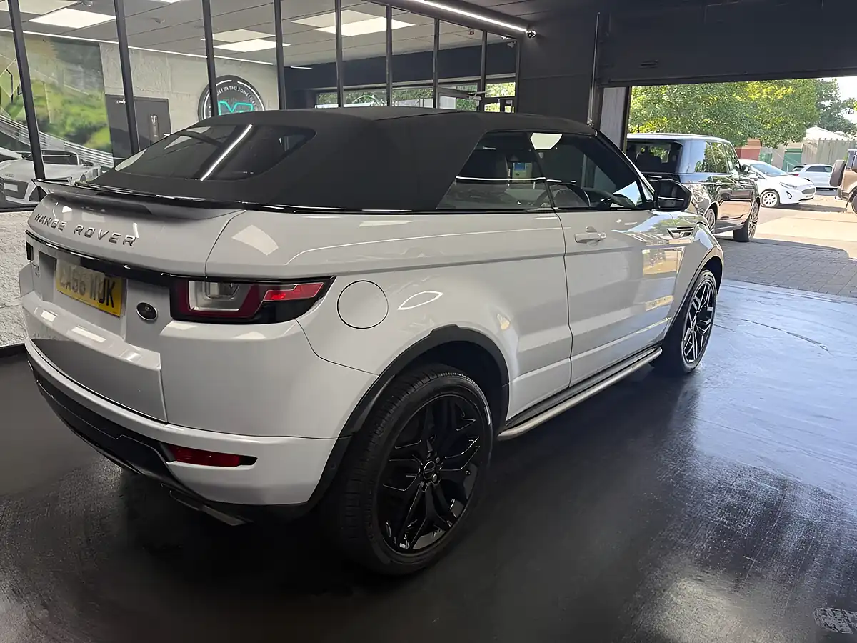 Used 2016 Land Rover Range Rover Evoque Hse Dynamic Lux White - Interior and Exterior details 20