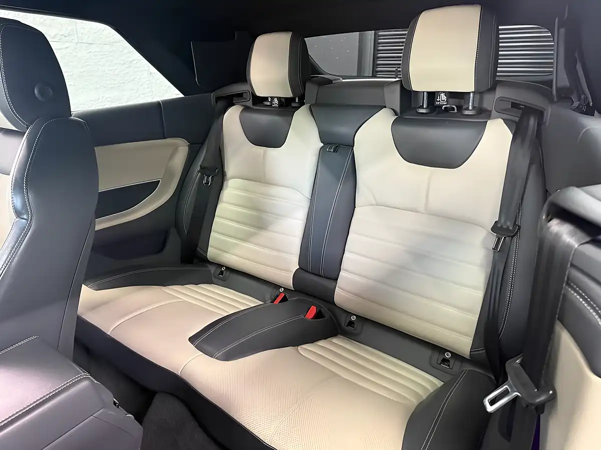 Used 2016 Land Rover Range Rover Evoque Hse Dynamic Lux White - Interior and Exterior details 8