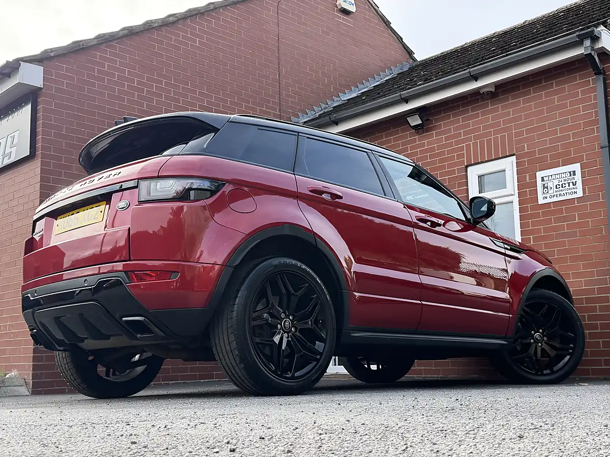 Used 2016 Land Rover Range Rover Evoque Hse Dynamic Red - Interior and Exterior details 10