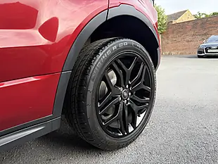 Used 2016 Land Rover Range Rover Evoque Hse Dynamic Red - Interior and Exterior details 11