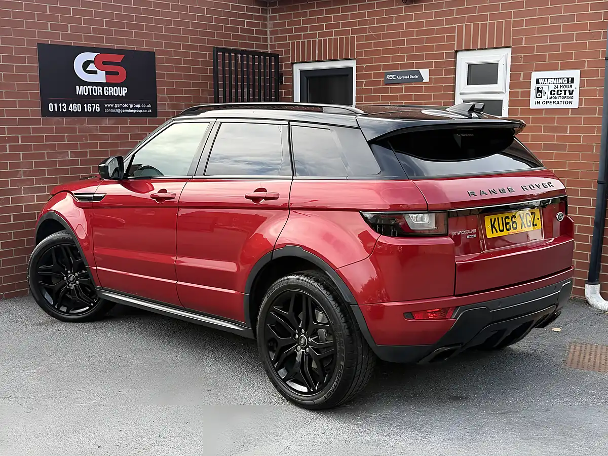 Used 2016 Land Rover Range Rover Evoque Hse Dynamic Red - Interior and Exterior details 7