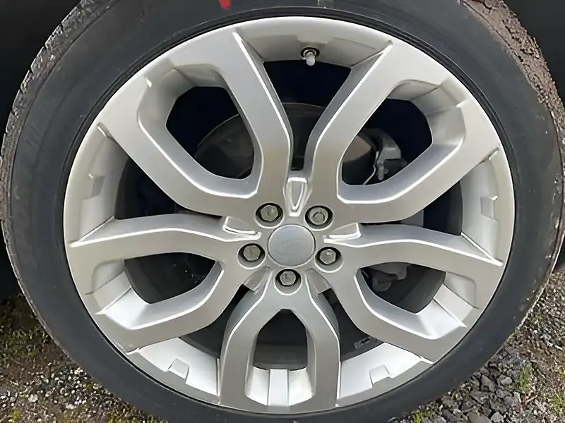 Used 2016 Land Rover Range Rover Evoque Hse Dynamic Scotia Grey Metallic - Interior and Exterior details 9