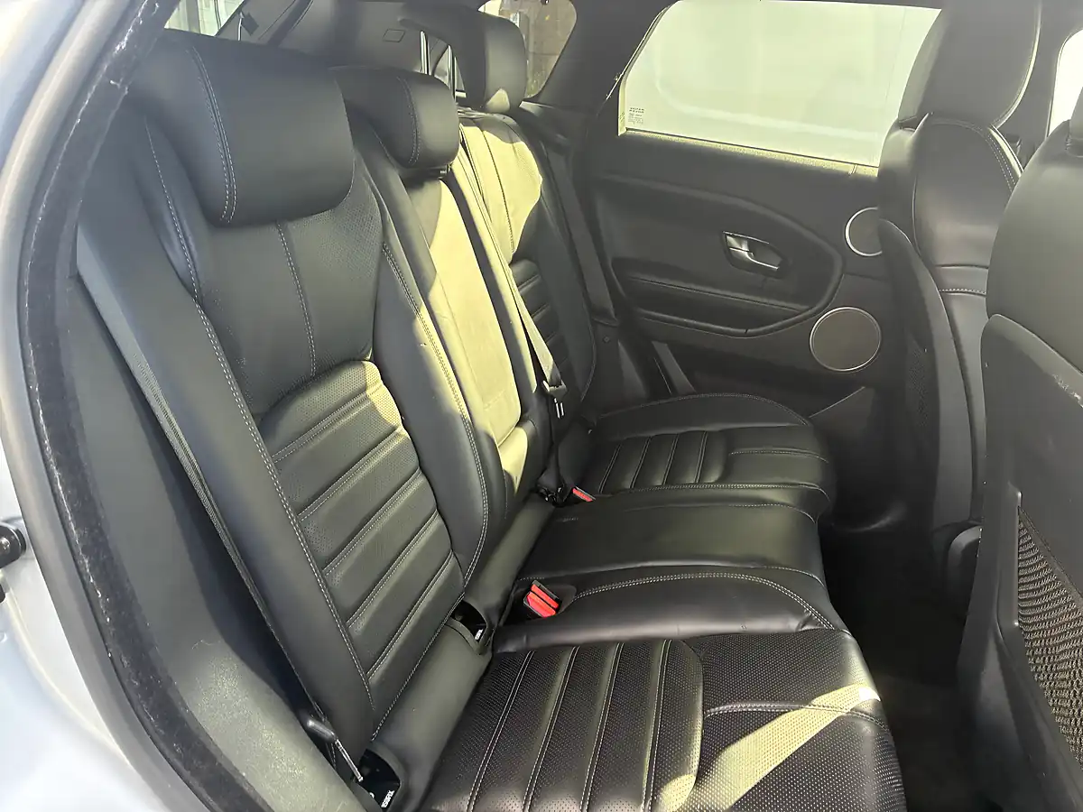 Used 2016 Land Rover Range Rover Evoque Hse Dynamic Silver - Interior and Exterior details 18