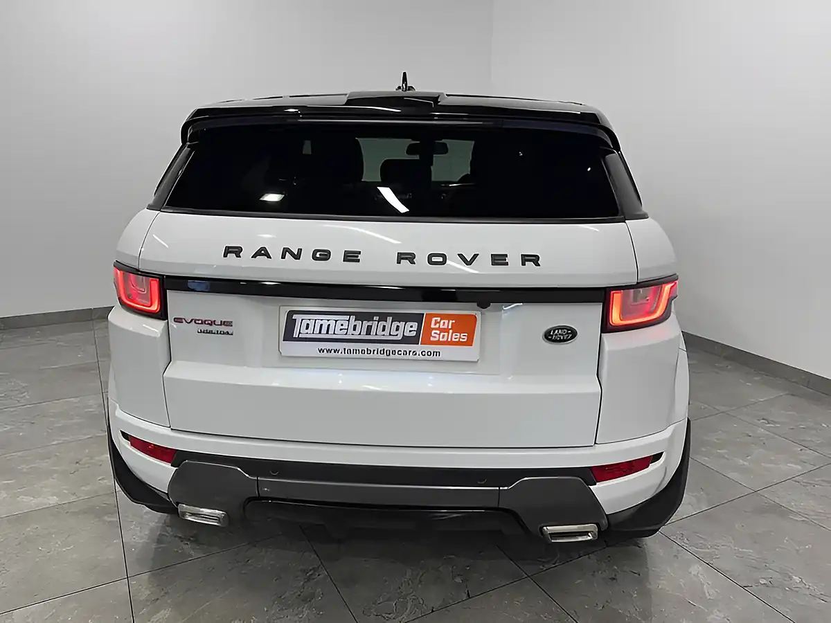 Used 2016 Land Rover Range Rover Evoque Hse Dynamic White - Interior and Exterior details 7