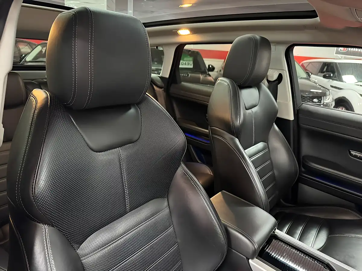 Used 2016 Land Rover Range Rover Evoque Hse Dynamic White - Interior and Exterior details 17
