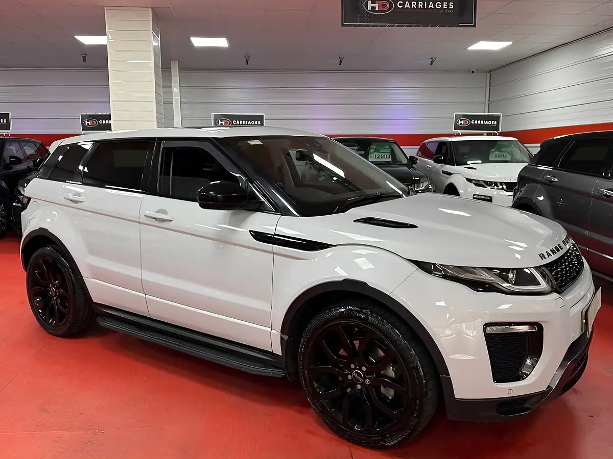 Used 2016 Land Rover Range Rover Evoque Hse Dynamic White - Interior and Exterior details 4
