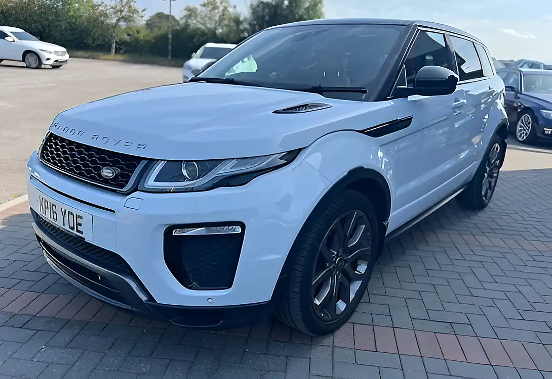 Used 2016 Land Rover Range Rover Evoque Hse Dynamic White - Interior and Exterior details 10