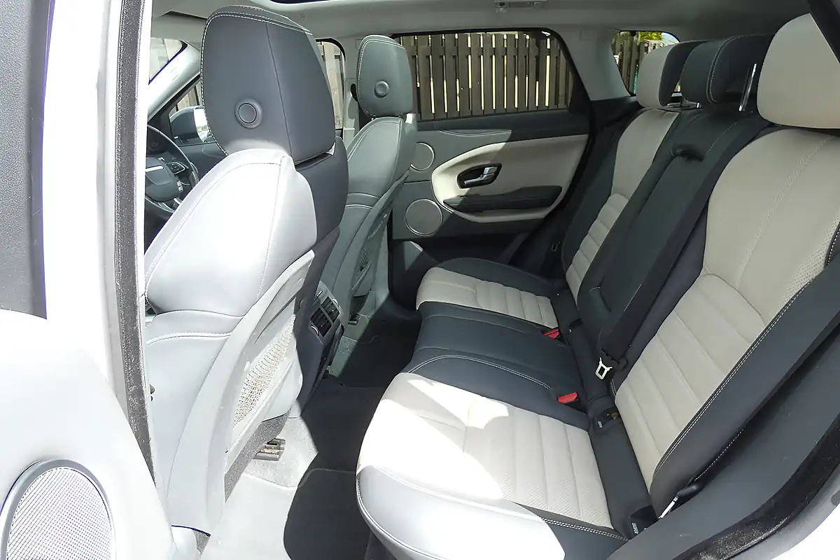 Used 2016 Land Rover Range Rover Evoque Hse Dynamic White - Interior and Exterior details 12