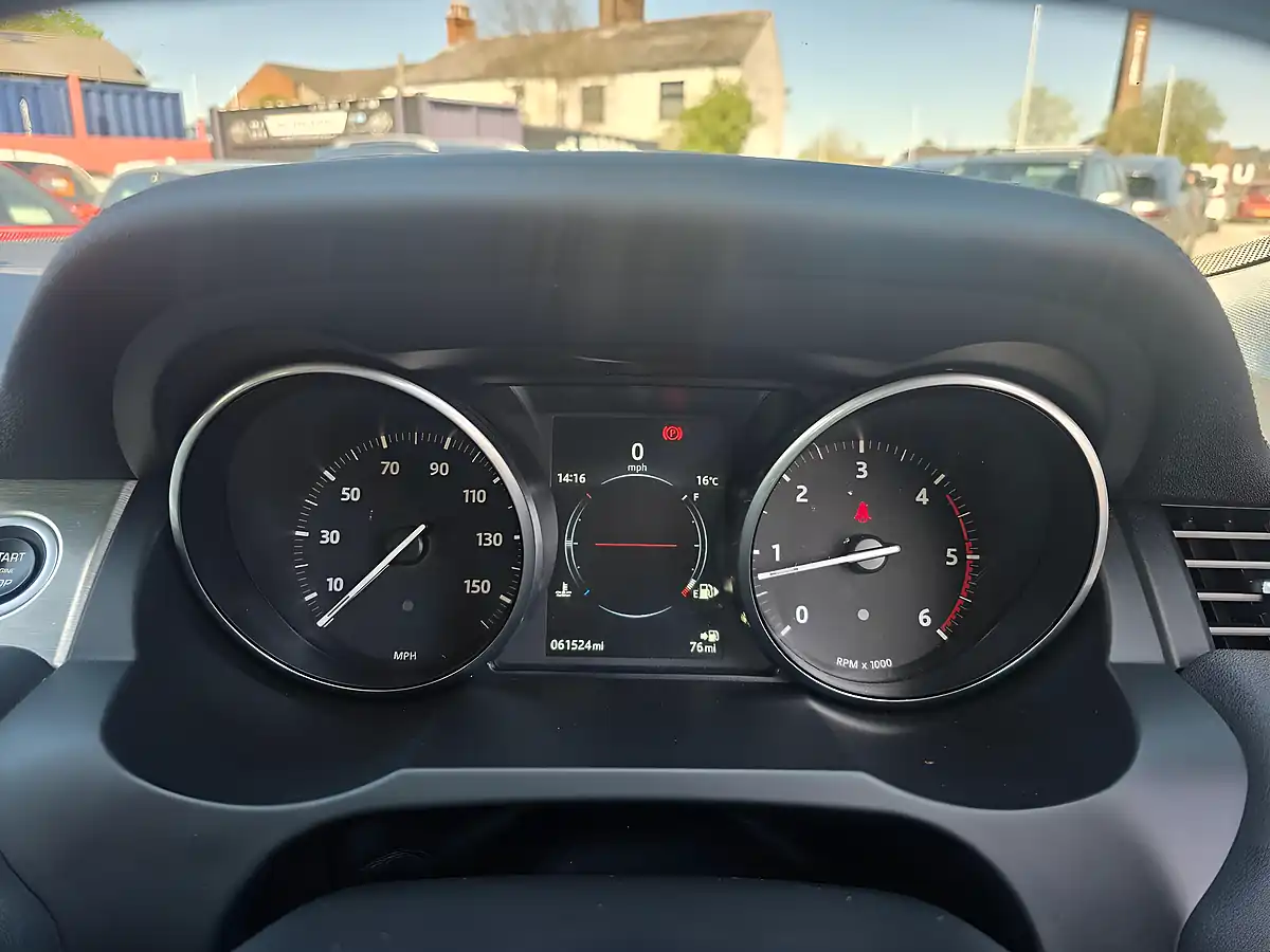 Used 2016 Land Rover Range Rover Evoque Se Blue - Interior and Exterior details 10