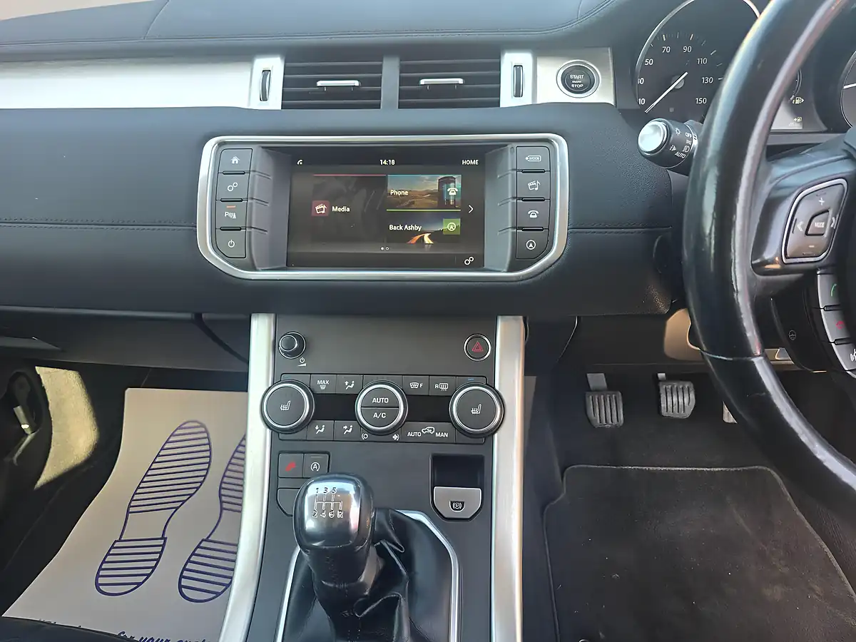 Used 2016 Land Rover Range Rover Evoque Se Blue - Interior and Exterior details 11