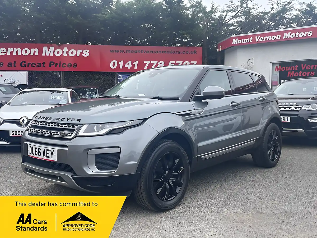 Used 2016 Land Rover Range Rover Evoque Se Grey - Front View