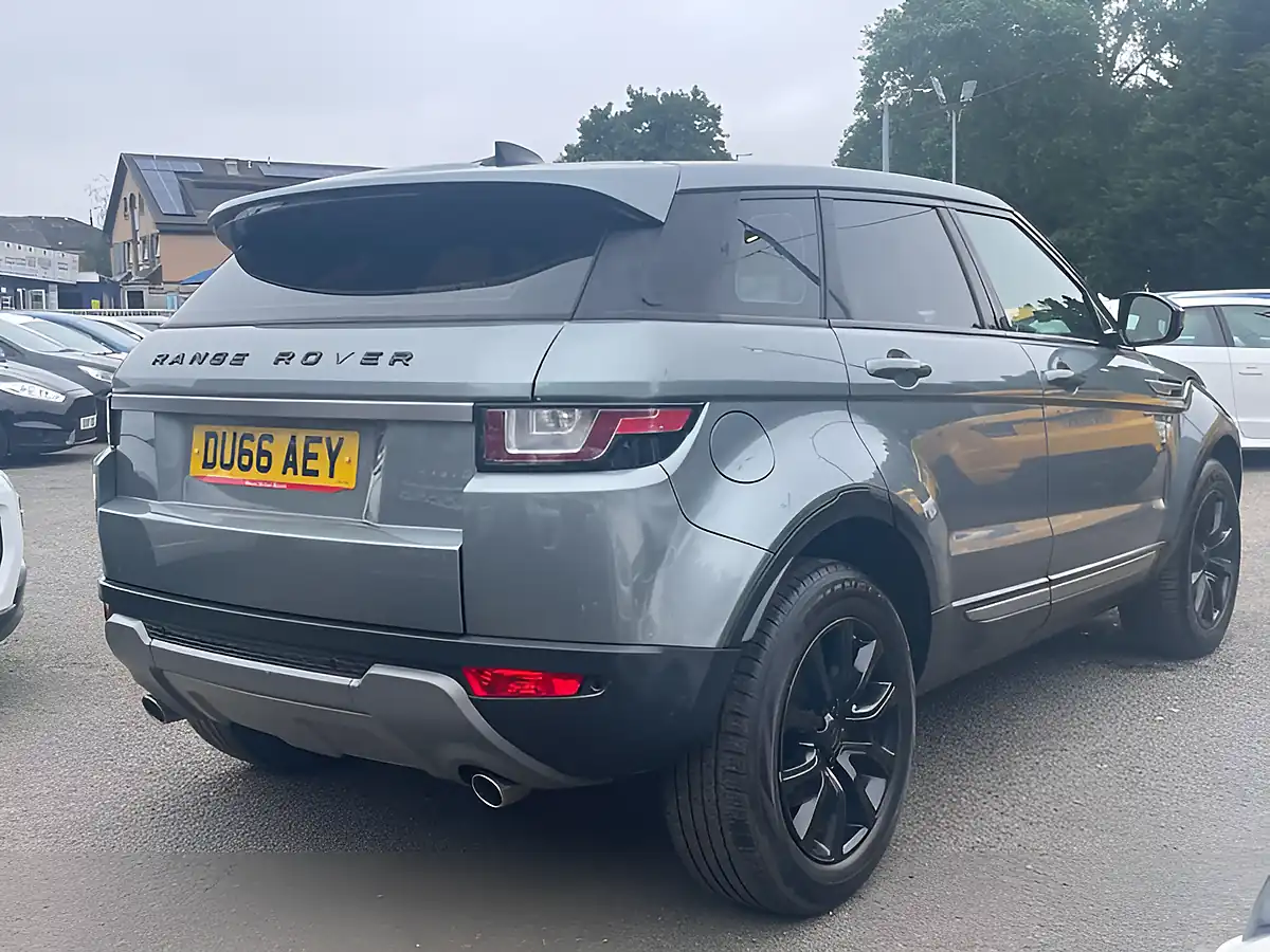 Used 2016 Land Rover Range Rover Evoque Se Grey - Interior and Exterior details 8
