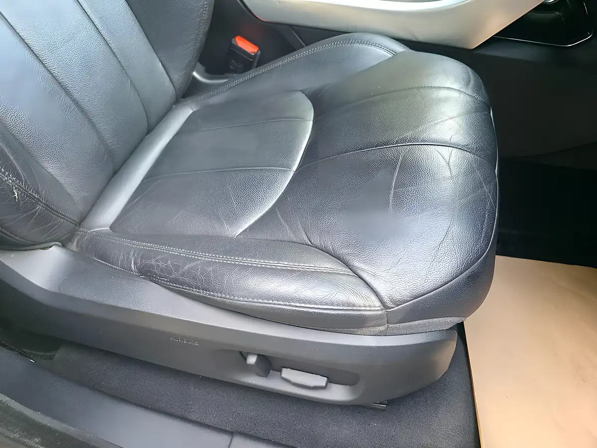 Used 2016 Land Rover Range Rover Evoque Se Grey - Interior and Exterior details 20