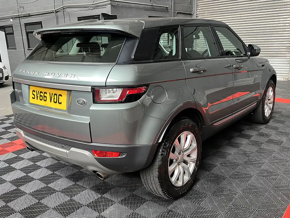 Used 2016 Land Rover Range Rover Evoque Se Grey - Interior and Exterior details 7
