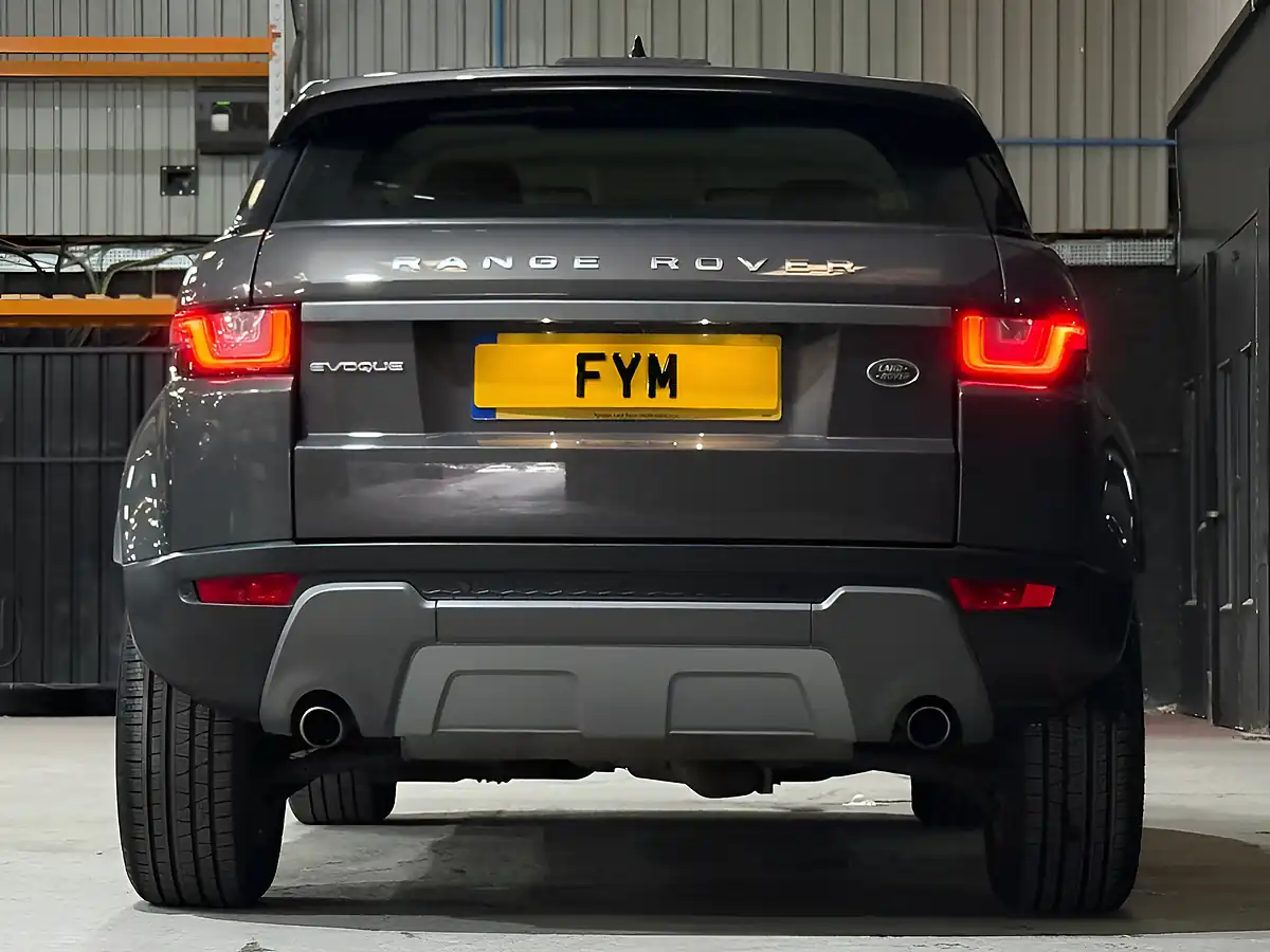 Used 2016 Land Rover Range Rover Evoque Se Grey - Interior and Exterior details 10