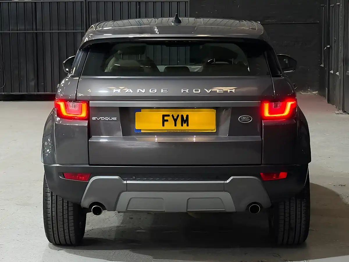 Used 2016 Land Rover Range Rover Evoque Se Grey - Interior and Exterior details 7
