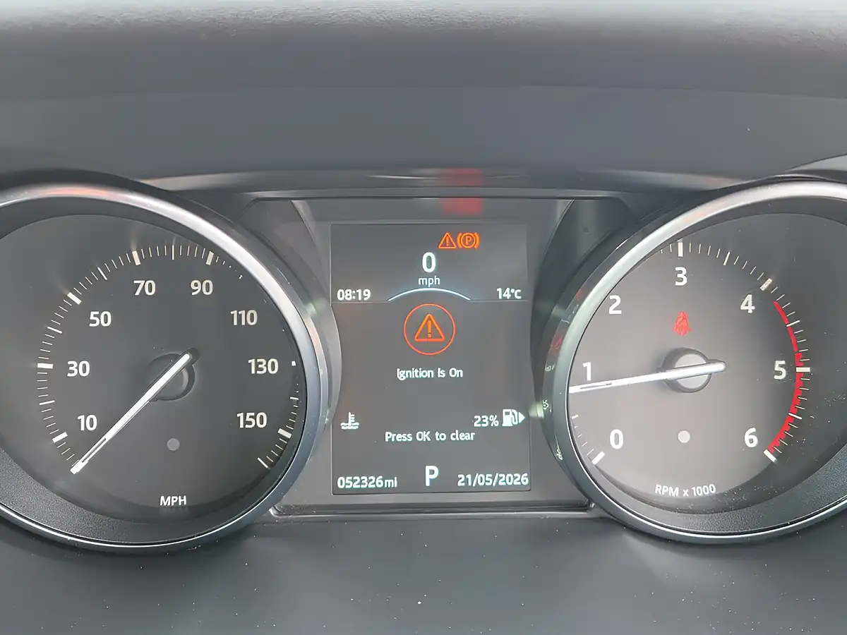 Used 2016 Land Rover Range Rover Evoque Se Tech Black - Interior and Exterior details 11