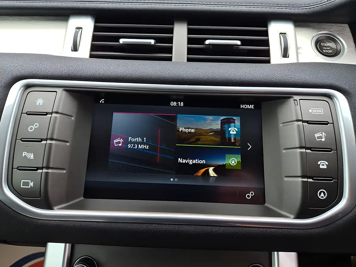 Used 2016 Land Rover Range Rover Evoque Se Tech Black - Interior and Exterior details 13