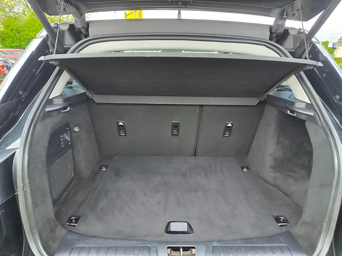 Used 2016 Land Rover Range Rover Evoque Se Tech Black - Interior and Exterior details 19