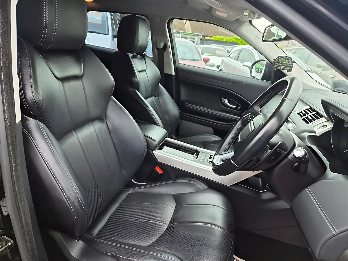 Used 2016 Land Rover Range Rover Evoque Se Tech Black - Interior and Exterior details 7
