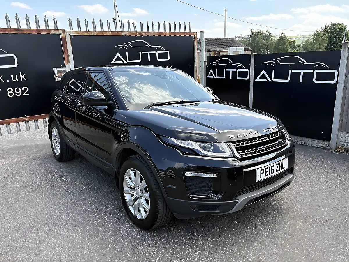 Used 2016 Land Rover Range Rover Evoque Se Tech Black - Front View