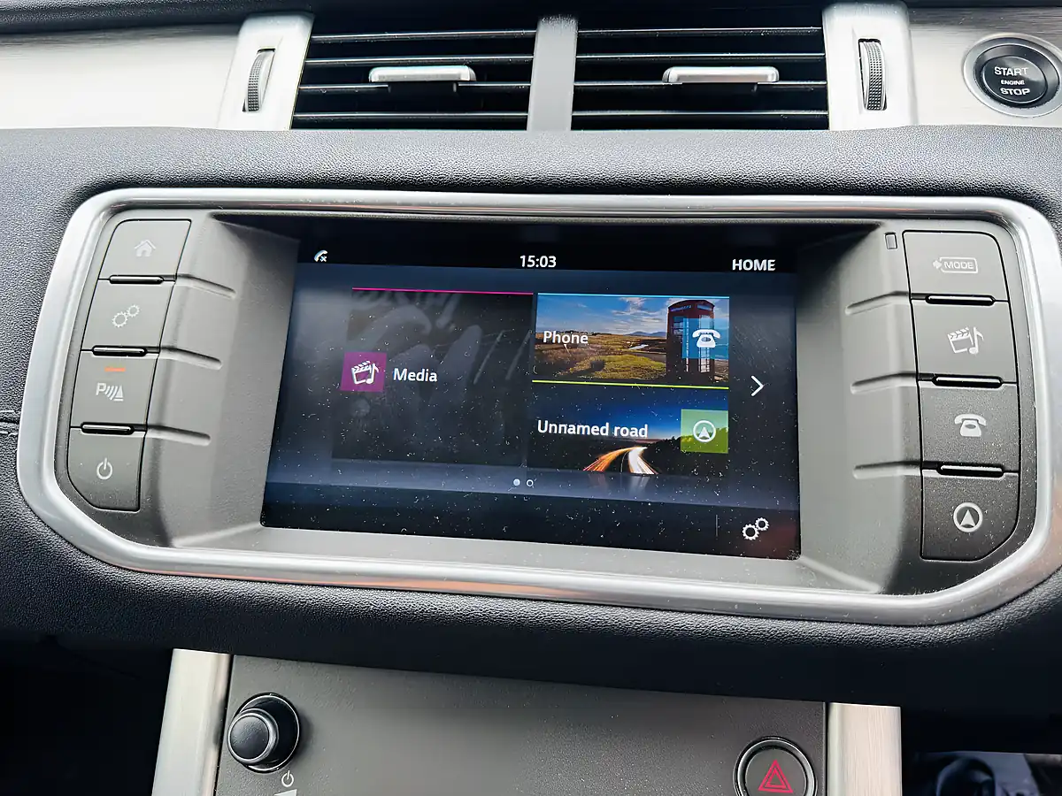 Used 2016 Land Rover Range Rover Evoque Se Tech Black - Interior and Exterior details 8