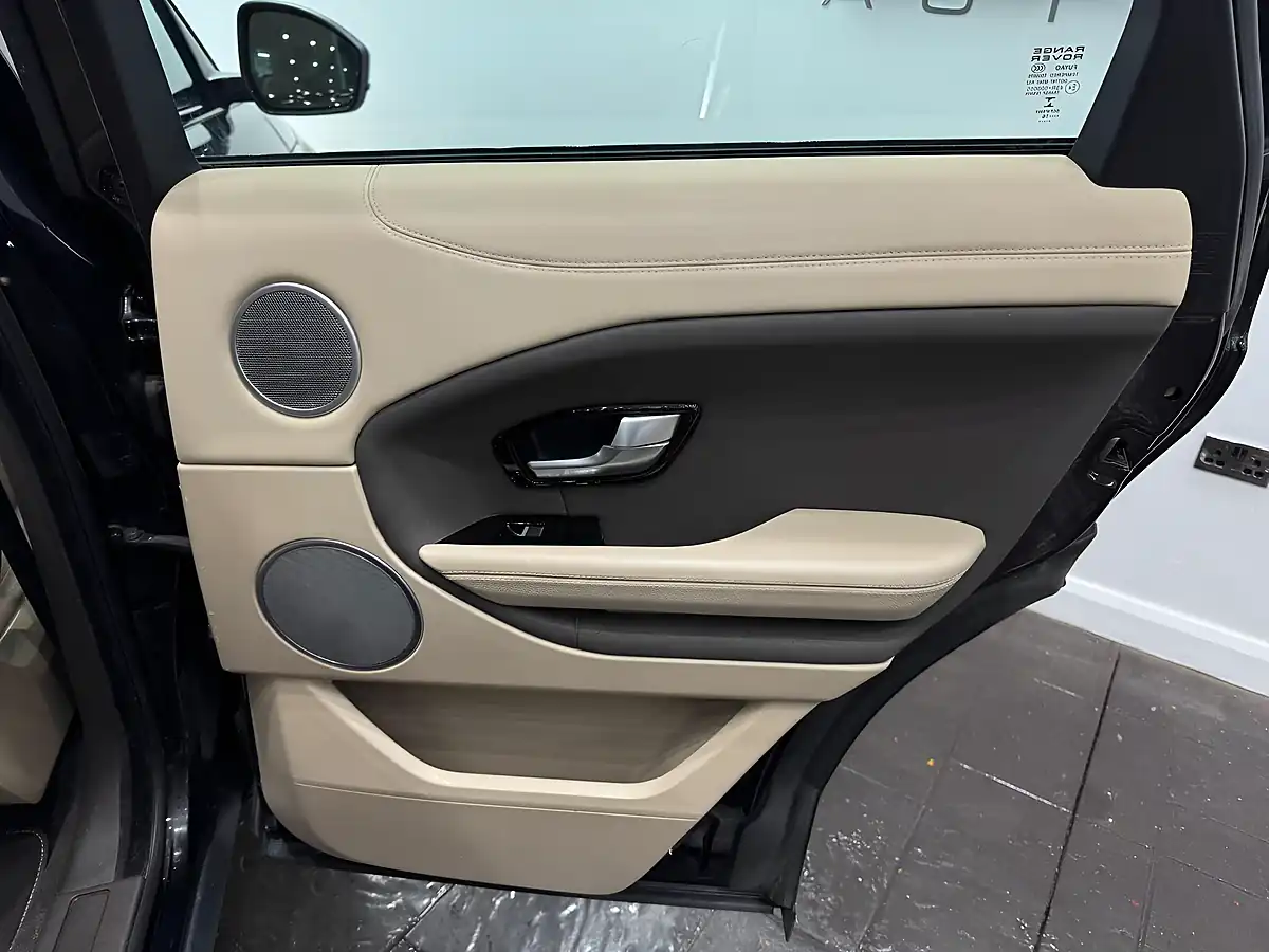 Used 2016 Land Rover Range Rover Evoque Se Tech Black - Interior and Exterior details 18