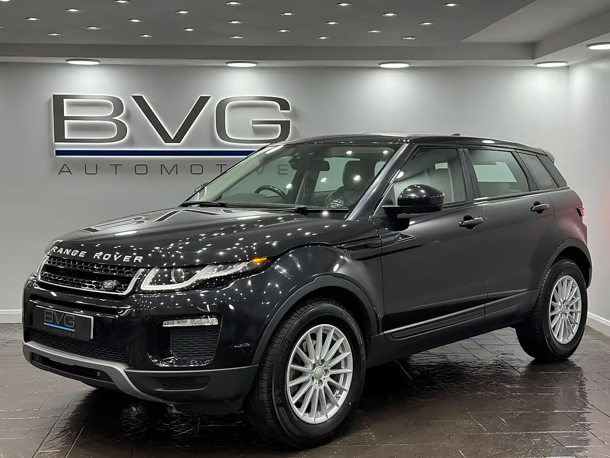 Used 2016 Land Rover Range Rover Evoque Se Tech Black - Interior and Exterior details 5