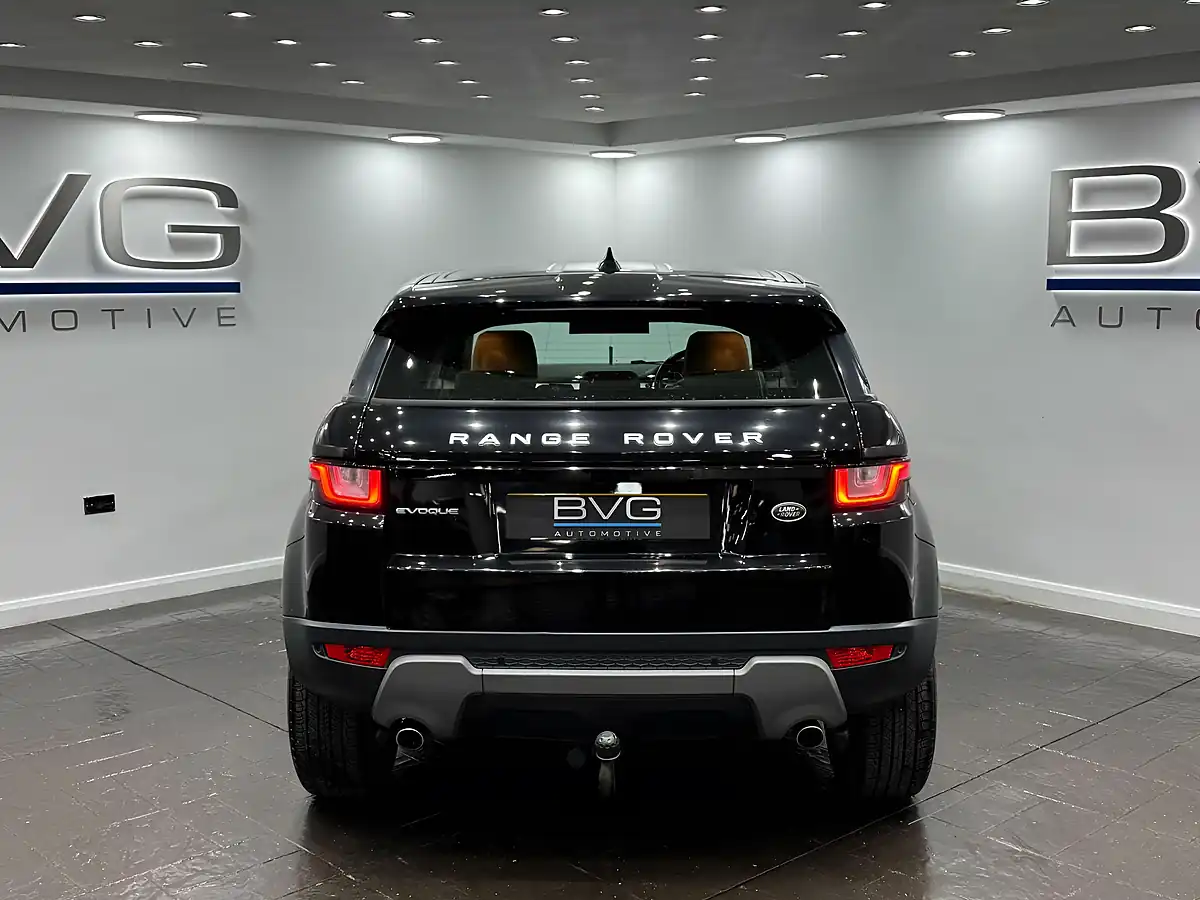 Used 2016 Land Rover Range Rover Evoque Se Tech Black - Interior and Exterior details 8