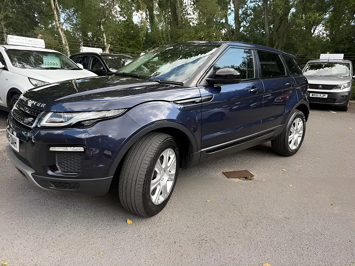 Used 2016 Land Rover Range Rover Evoque Se Tech Blue - Interior and Exterior details 3
