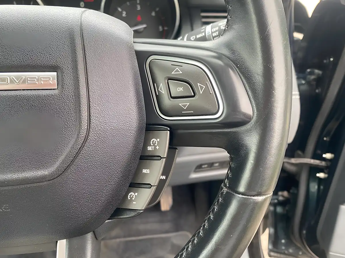 Used 2016 Land Rover Range Rover Evoque Se Tech Green - Interior and Exterior details 20