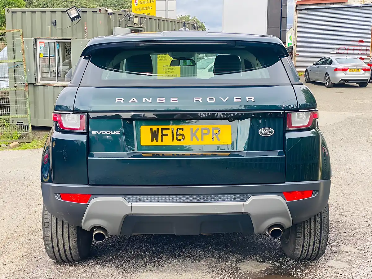Used 2016 Land Rover Range Rover Evoque Se Tech Green - Interior and Exterior details 8