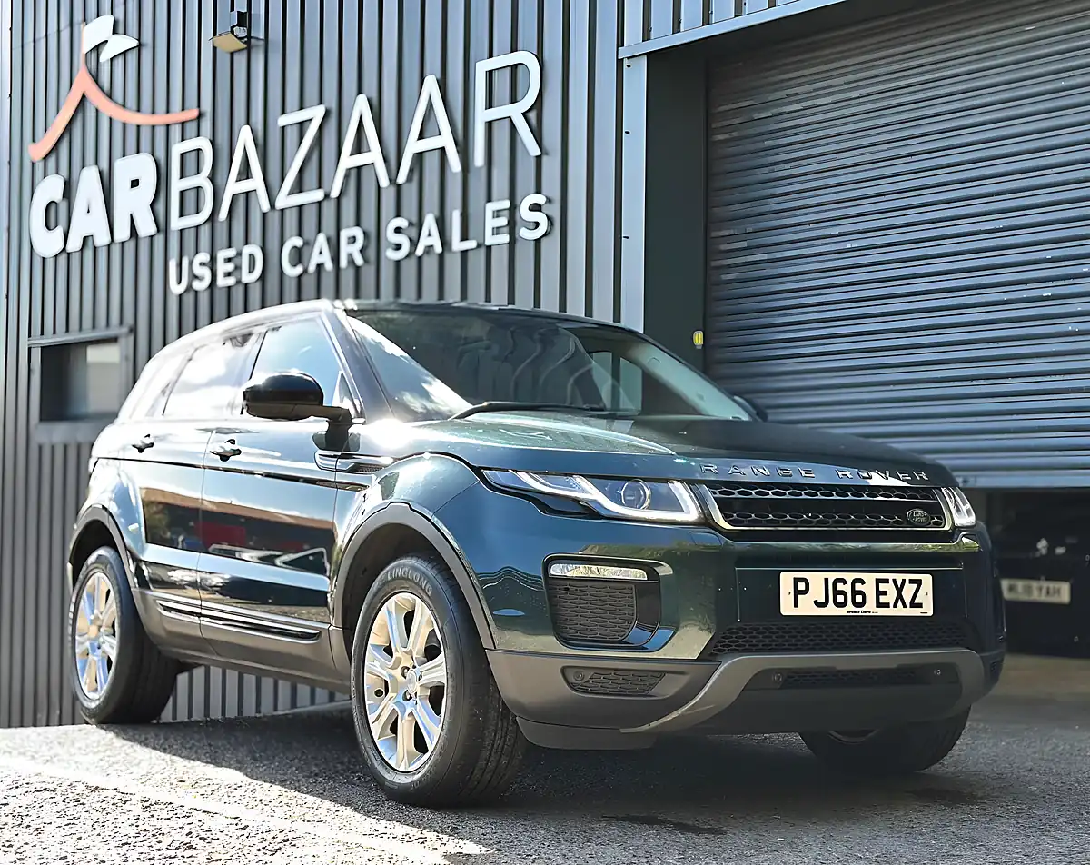 Used 2016 Land Rover Range Rover Evoque Se Tech Green - Interior and Exterior details 4