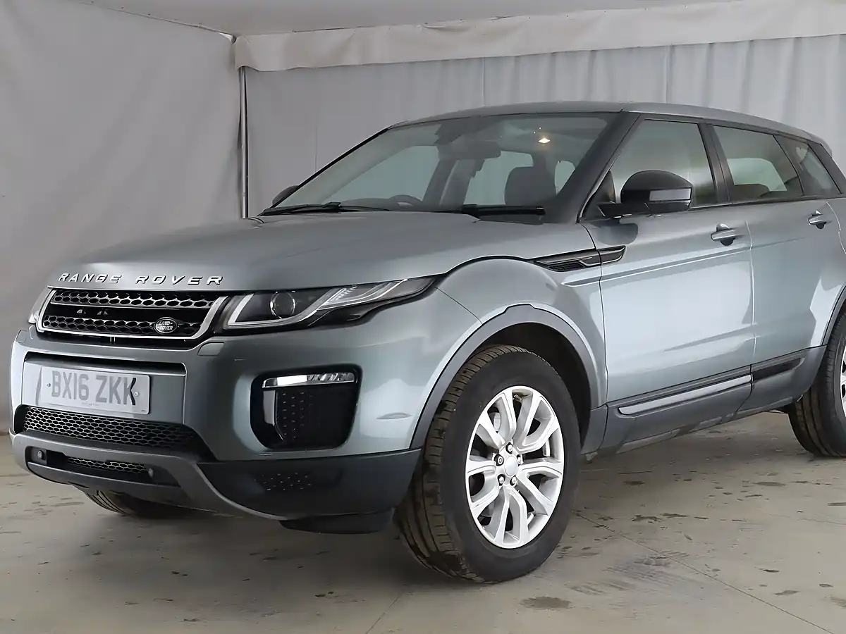 Used 2016 Land Rover Range Rover Evoque Se Tech Grey - Interior and Exterior details 3