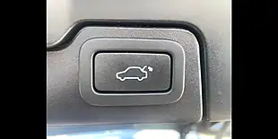 Used 2016 Land Rover Range Rover Evoque Se Tech Red - Interior and Exterior details 13