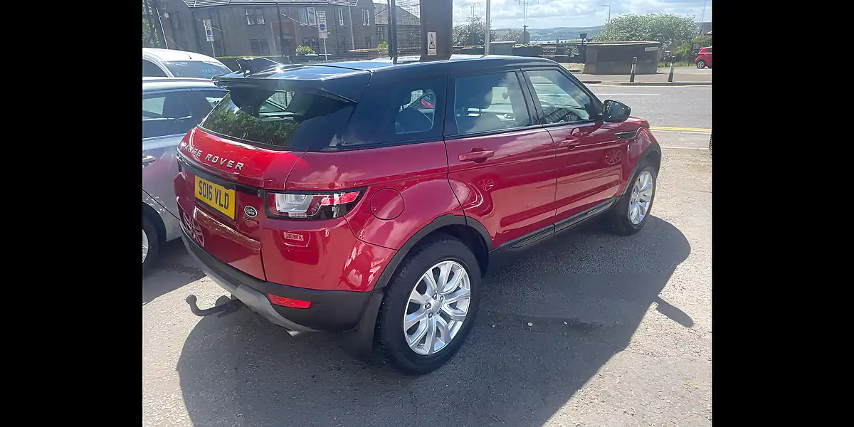 Used 2016 Land Rover Range Rover Evoque Se Tech Red - Interior and Exterior details 4