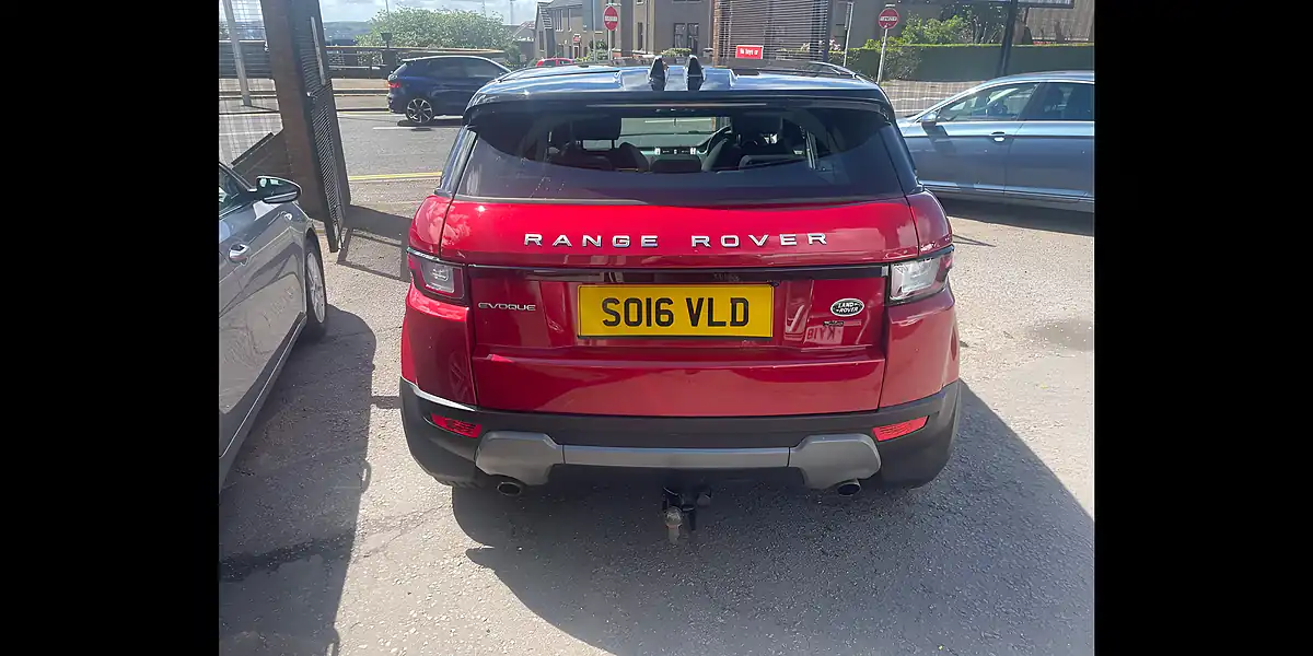 Used 2016 Land Rover Range Rover Evoque Se Tech Red - Interior and Exterior details 5