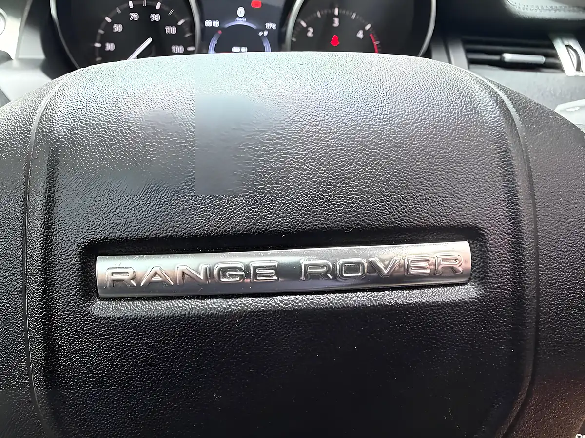 Used 2016 Land Rover Range Rover Evoque Se Tech Red - Interior and Exterior details 15