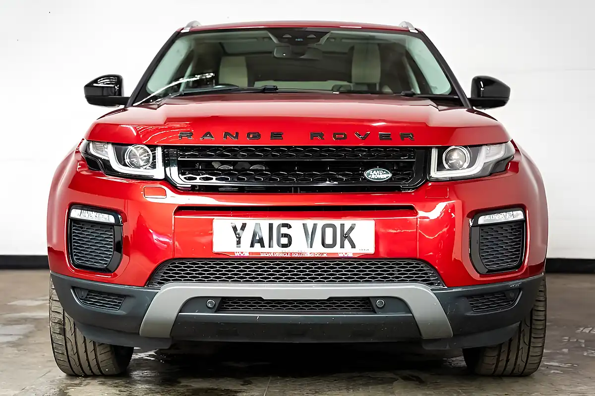 Used 2016 Land Rover Range Rover Evoque Se Tech Red - Interior and Exterior details 2