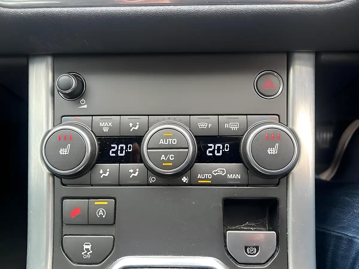 Used 2016 Land Rover Range Rover Evoque Se Tech Red - Interior and Exterior details 19