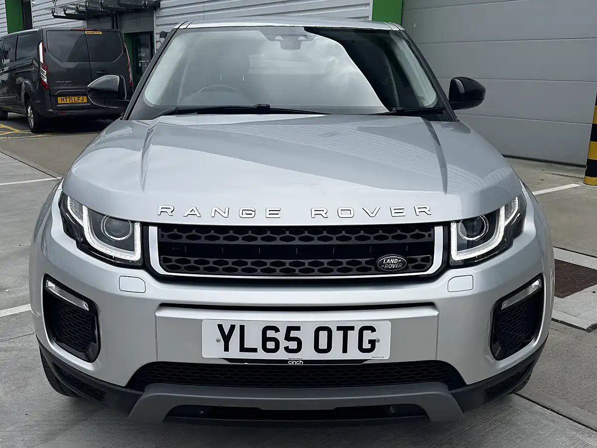 Used 2016 Land Rover Range Rover Evoque Se Tech Silver - Interior and Exterior details 3
