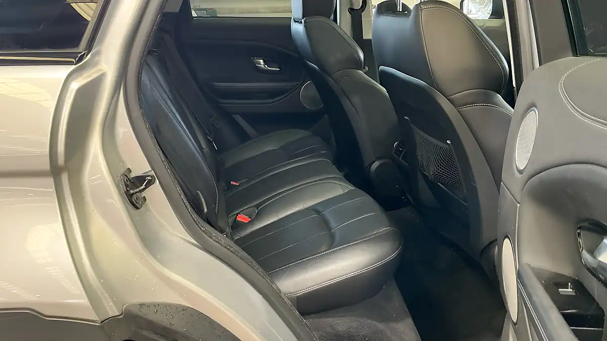 Used 2016 Land Rover Range Rover Evoque Se Tech Silver - Interior and Exterior details 9