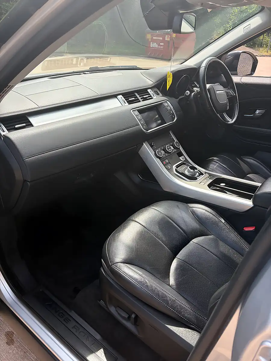 Used 2016 Land Rover Range Rover Evoque Se Tech Silver - Interior and Exterior details 13