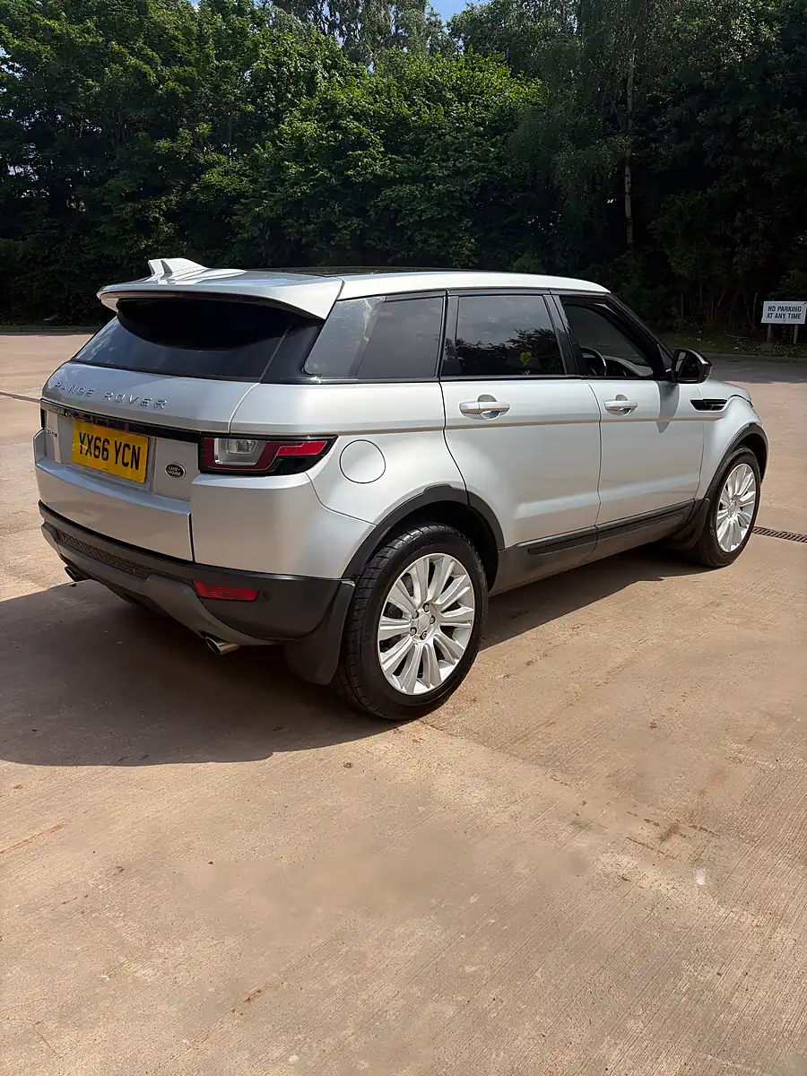 Used 2016 Land Rover Range Rover Evoque Se Tech Silver - Interior and Exterior details 5