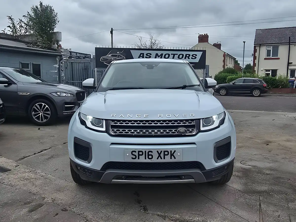 Used 2016 Land Rover Range Rover Evoque Se White - Interior and Exterior details 2