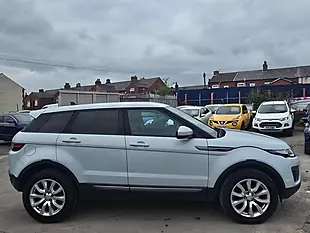 Used 2016 Land Rover Range Rover Evoque Se White - Interior and Exterior details 8