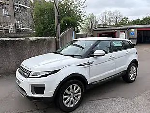 Used 2016 Land Rover Range Rover Evoque Se White - Interior and Exterior details 5