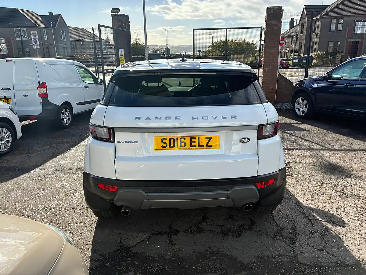 Used 2016 Land Rover Range Rover Evoque Se White - Interior and Exterior details 7